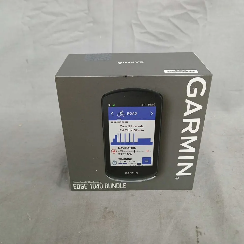 BOXED GARMIN EDGE 1040 BUNDLE CYCLING GPS COMPUTER
