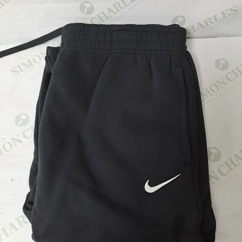 NIKE STANDARD FIT BLACK PANTS - XL