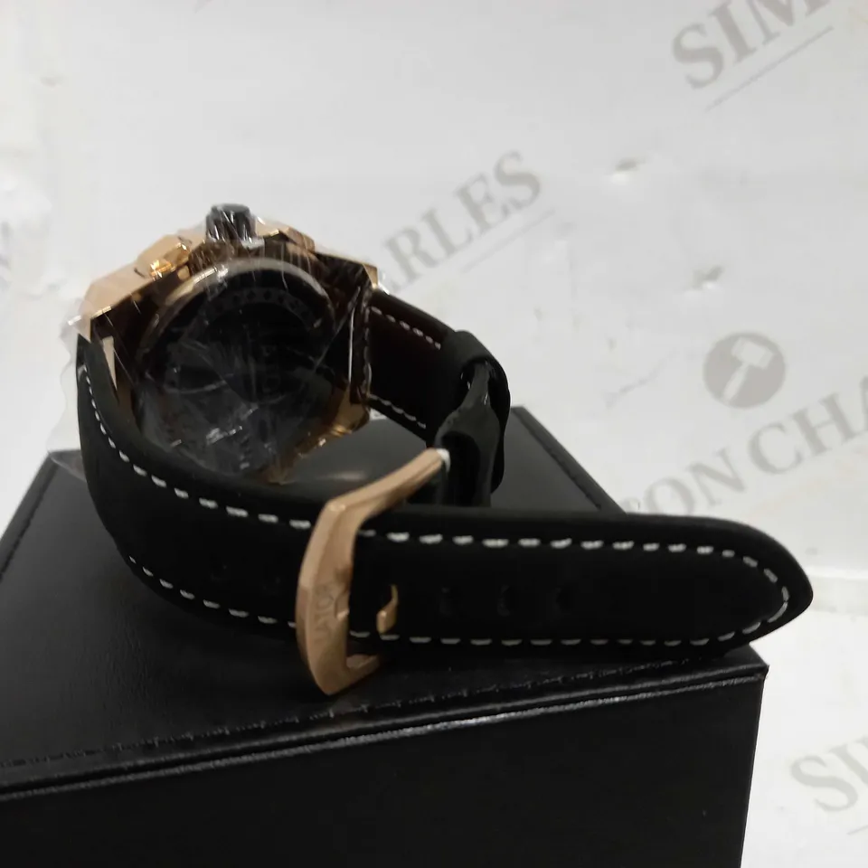 LATOR CALIBRE BLACK DIAL CHRONOGRAPH STYLE LEATHER STRAP WATCH RRP £635