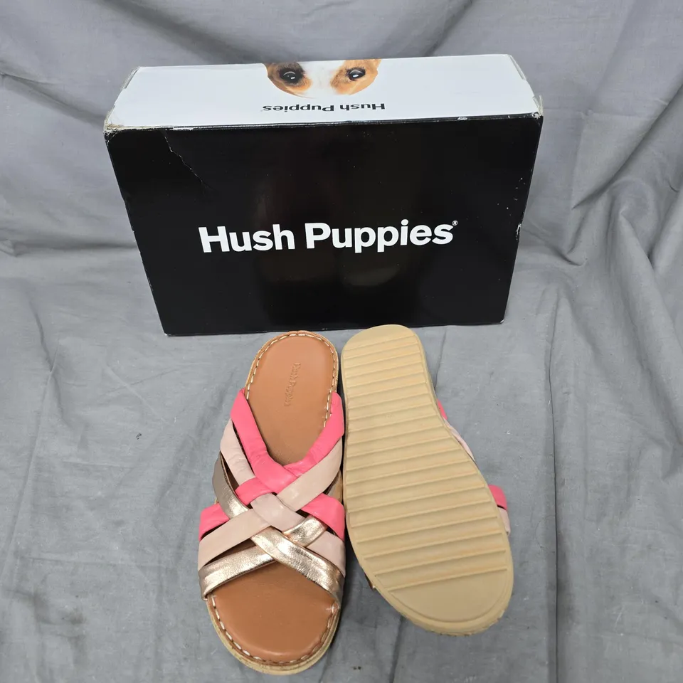 HUSH PUPPIES WOMEN'S SANDALS – PINK & METALLIC BEIGE WOVEN STRAPS  - BOXED - SIZE EUR 39
