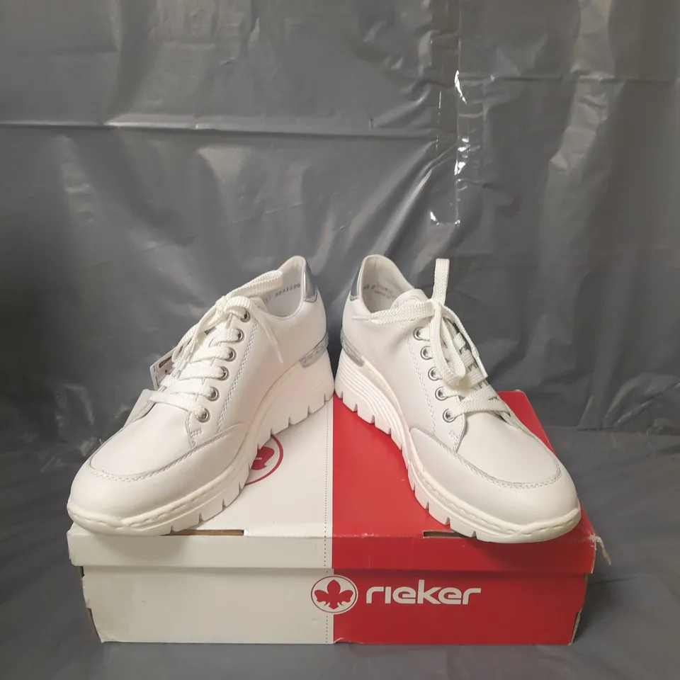 RIEKER WEDGE PLATFORM TRAINERS WHITE SIZE 7.5