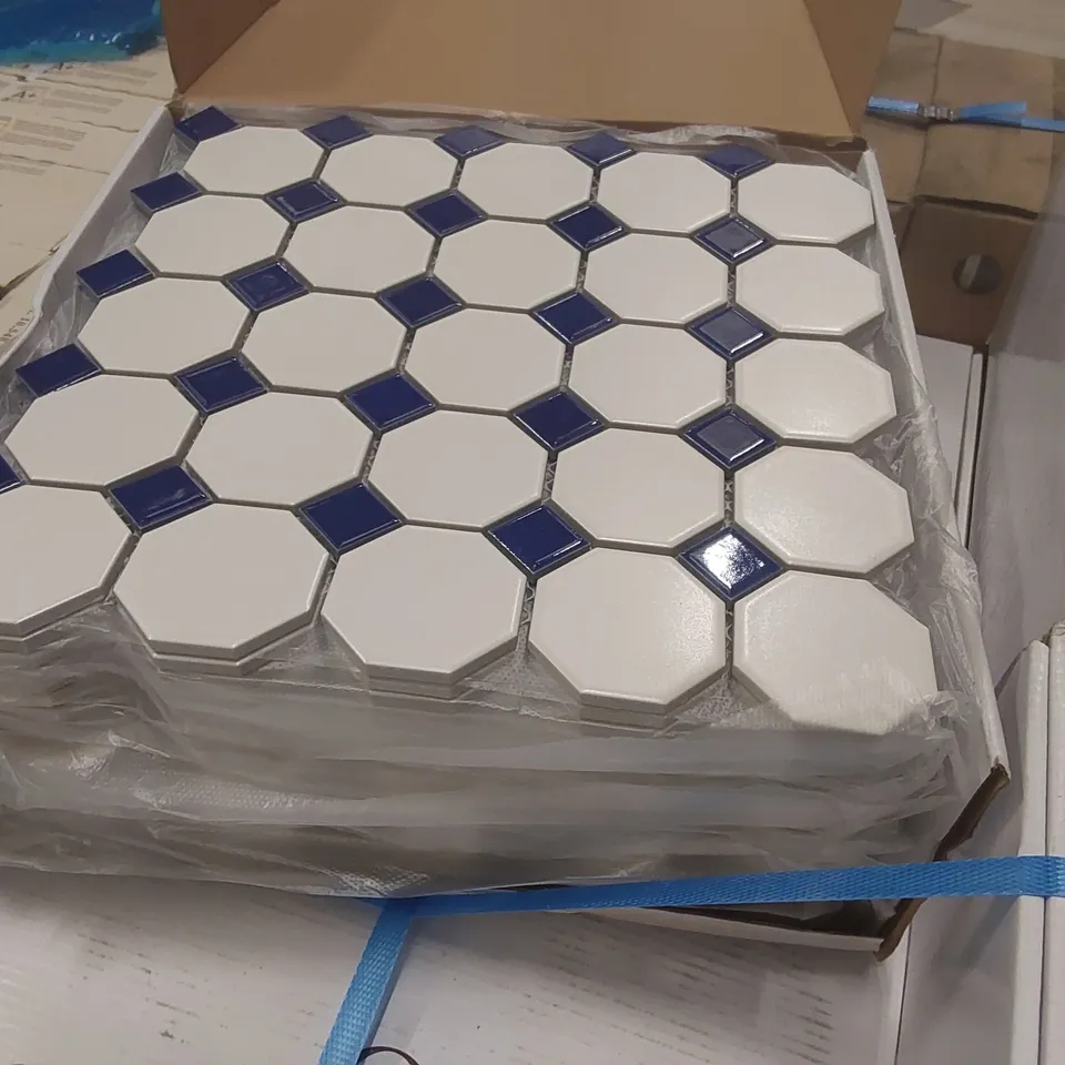 PALLET CONTAINING APPROXIMATELY 44X BOXES OF 9PCS MIXED ENCAUSTIC 20 X 20CM TILES, 6X BOXES OF 20PCS MOSAIC TILES