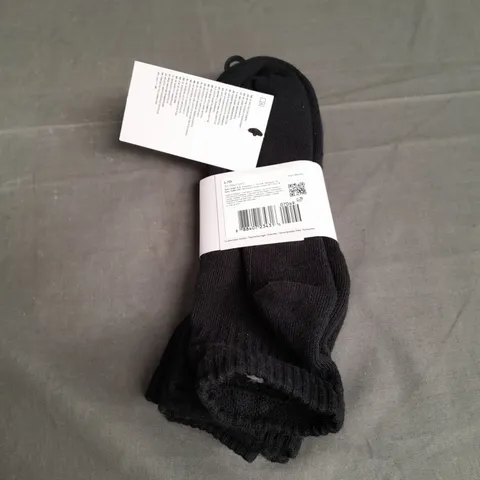 NIKE EVERDAY PACK OF 3 BLACK SOCKS - UK 8-11
