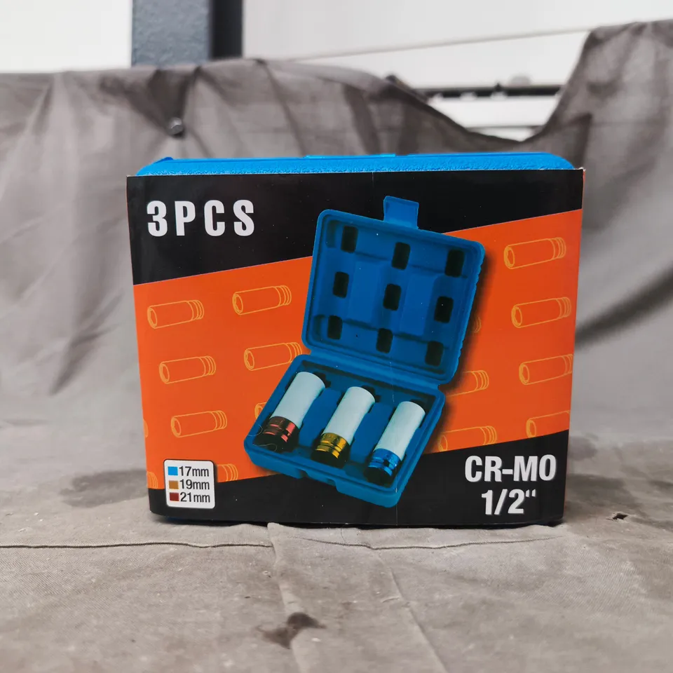 3-PIECE CR-MO 1/2IN DRIVE SOCKET SET 