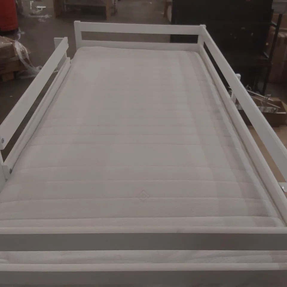 CHANTEY SINGLE (3') STANDARD LOFT BED