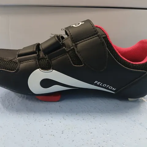 PELOTON CYCLING SHOES – BLACK WITH RED INTERIOR, VELCRO STRAPS USED SIZE 42