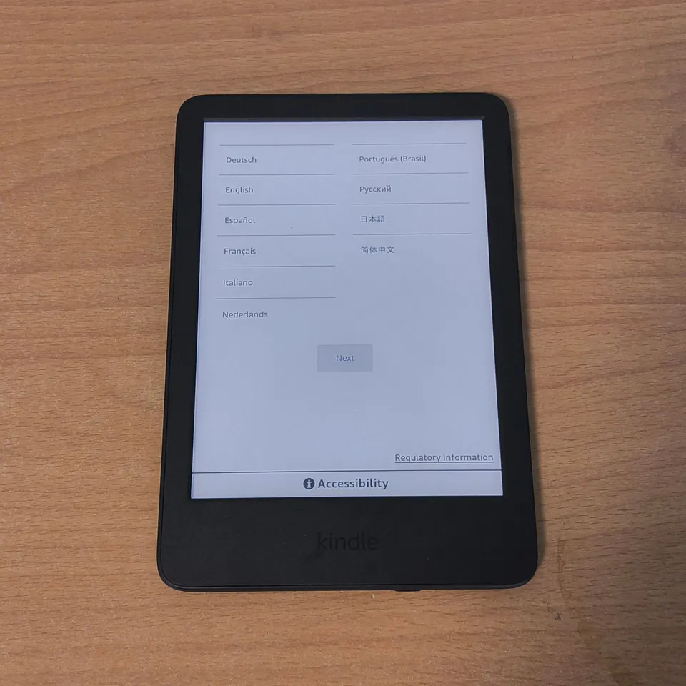 UNBOXED AMAZON KINDLE E-READER IN BLACK - RS23CV