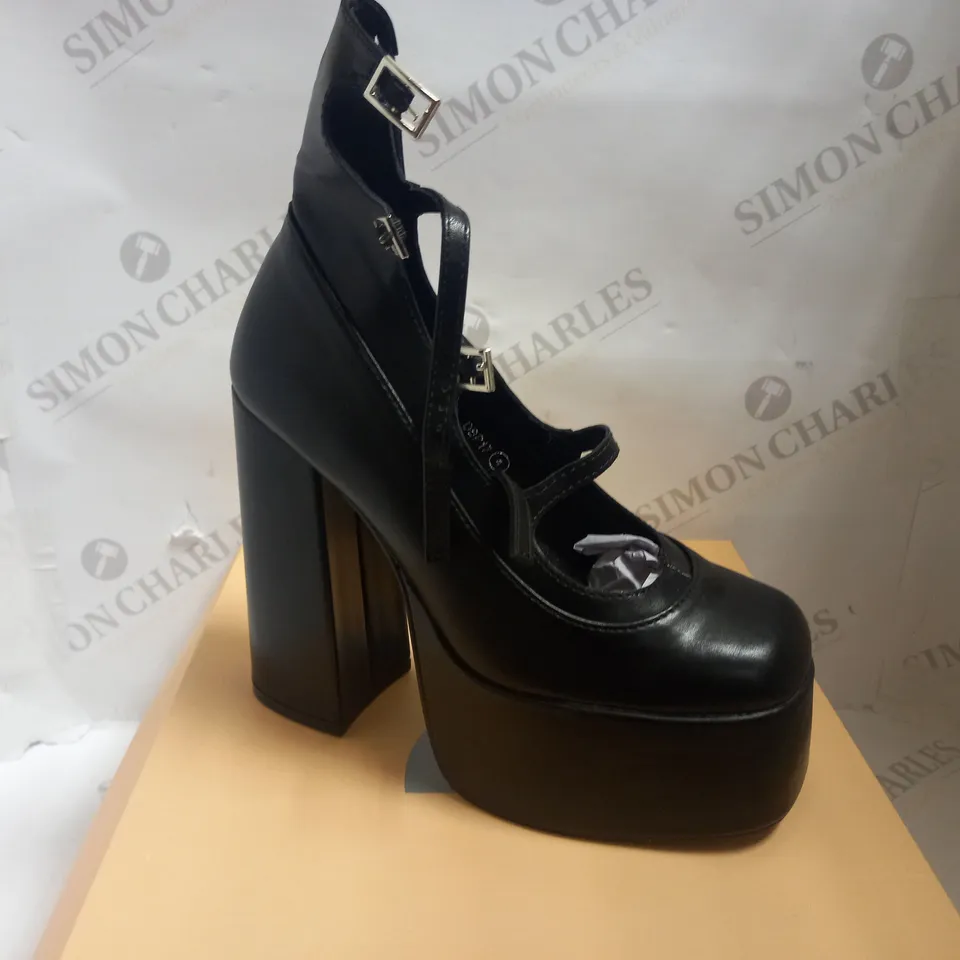 KOI VEGAN GURREN STRAPPY PLATFORM BOOTS - BLACK SIZE 4