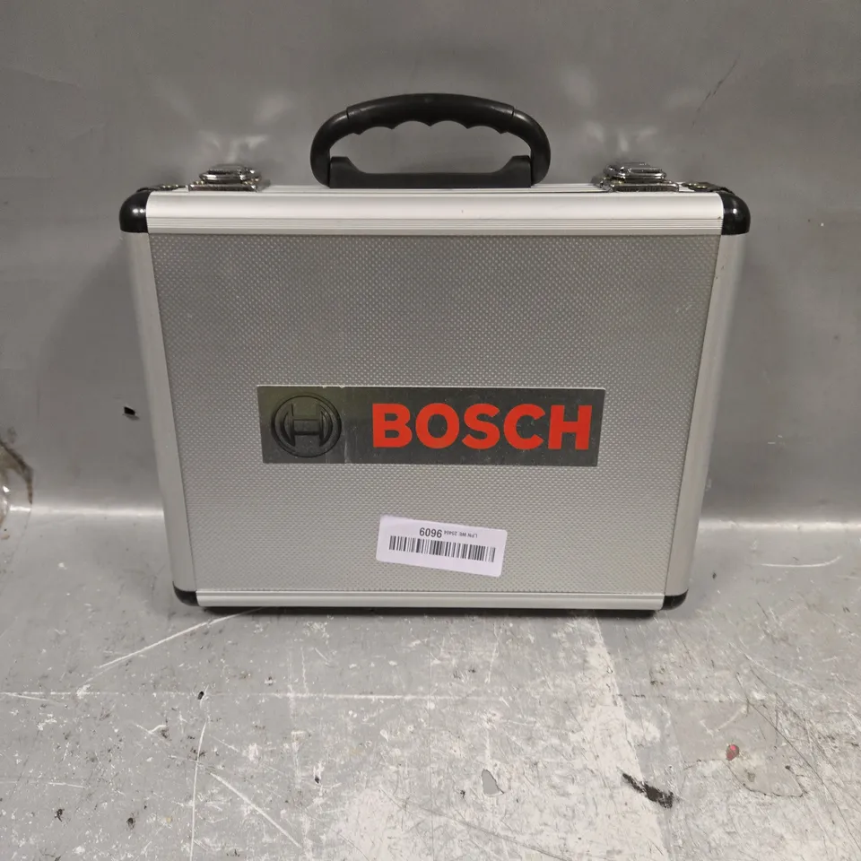 BOSCH DRILL BIT SET & CARRY CASE 