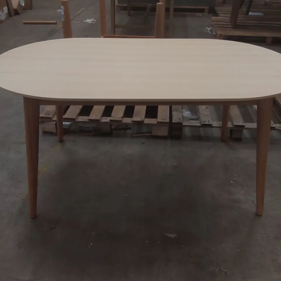 DESIGNER WOODEN DINING TABLE