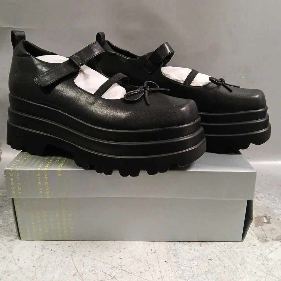 BOXED PAIR OF KOI OBSIDIAN DOLL TRIDENT MARY JANES IN BLACK SIZE UK 9