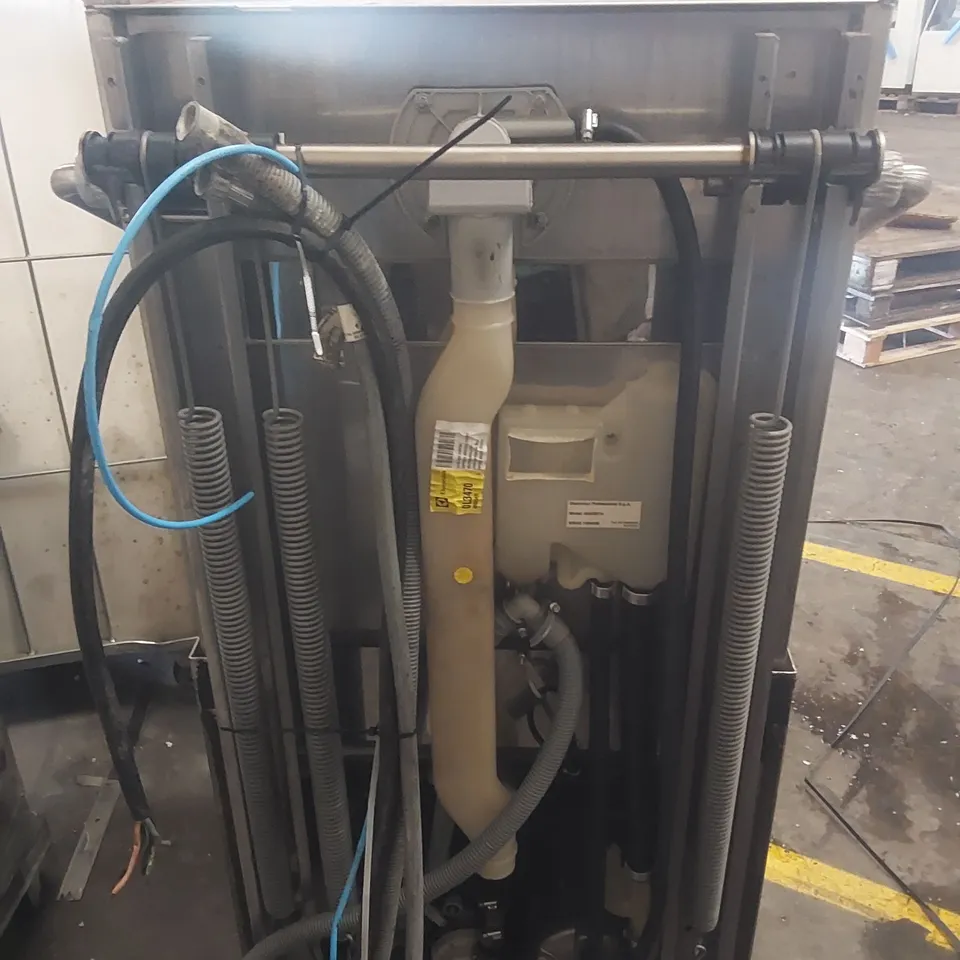 ELECTROLUX COMMERCIAL PASS THROUGH DISHWASHER