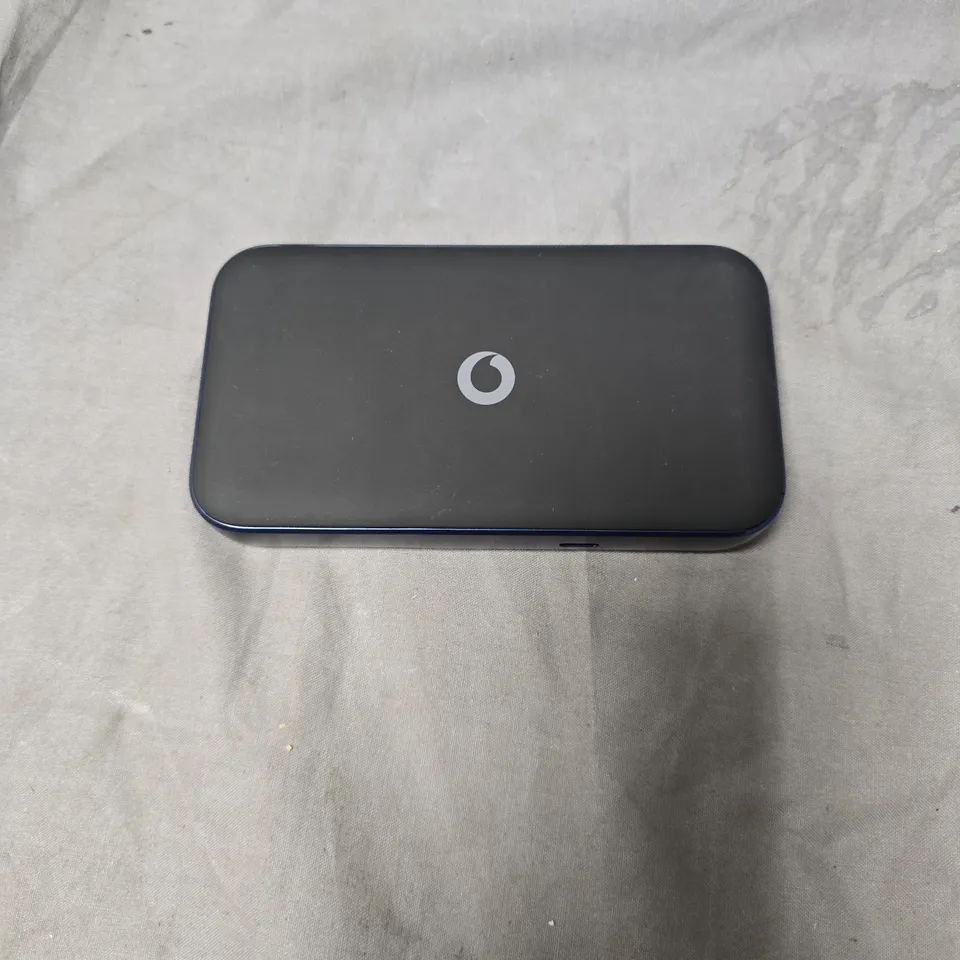 VODAFONE MU5001 PORTABLE WI-FI ROUTER / MOBILE HOTSPOT