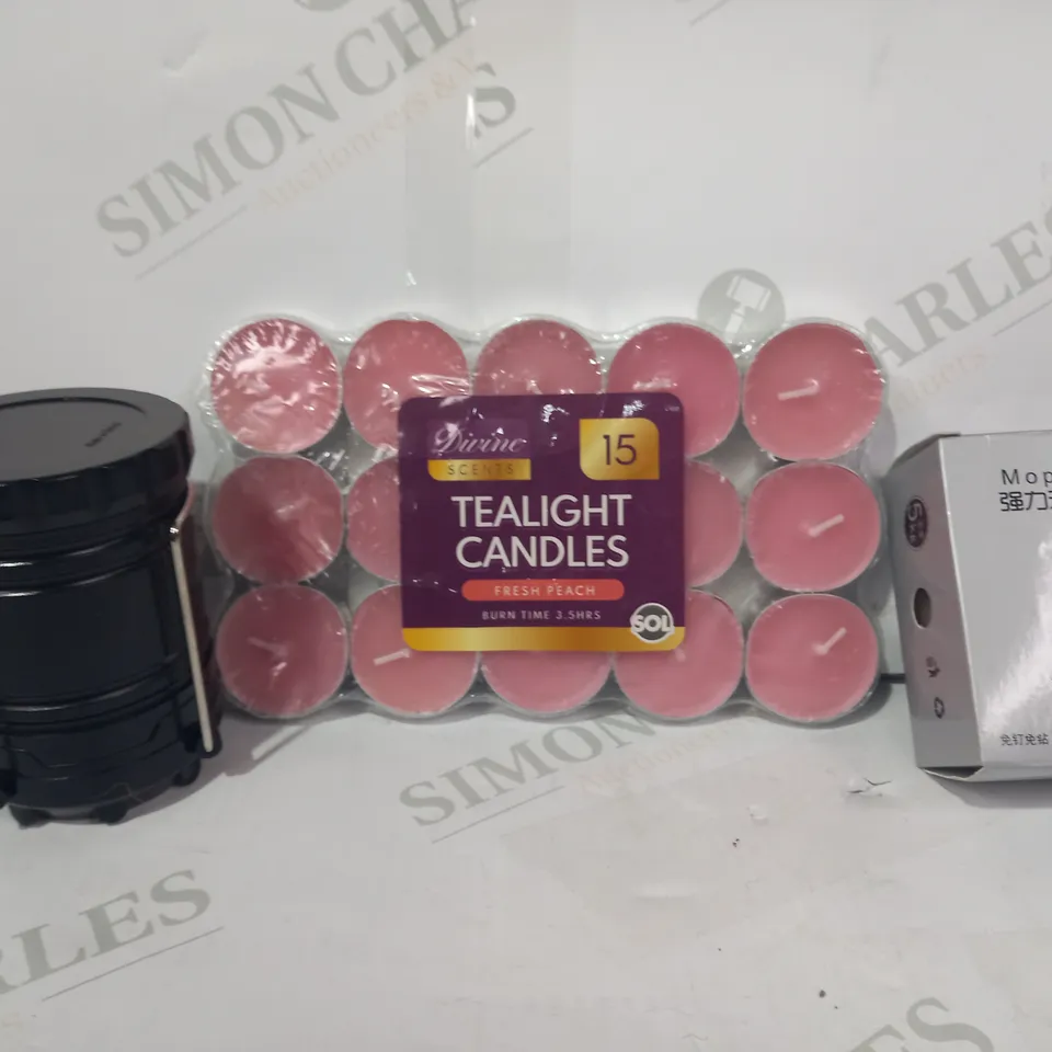LOT OF APPROXIMATELY 10 ASSORTED HOUSEHOLD ITEMS TO INCLUDE TEALIGHT CANDLES, OUTDOOR CAMPING LAMP, MOP HOLDER, ETC