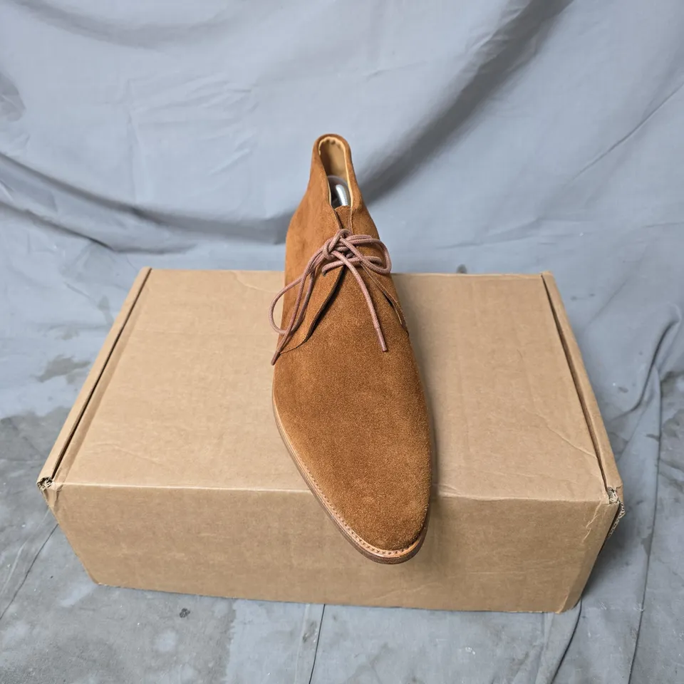 JOHN LOBB BROWN SUEDE CHUKKA BOOTS – LACE-UP ANKLE BOOTS (MEN'S) SIZE 9.5