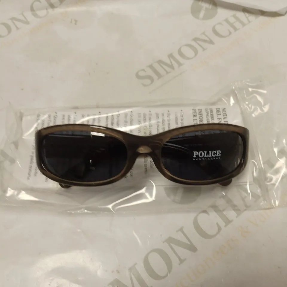 APPROXIMATELY 10 DIERRE POLICE SUNGLASSES - 51326M/0705
