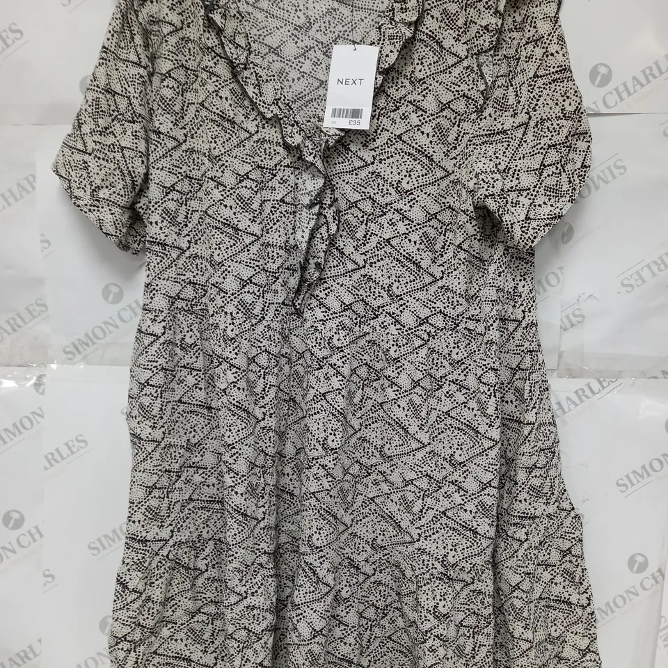 NEXT SHORT SLEEVE V-NECK MIDI DRESS IN WHITE/BLACK PRINT - SIZE 14
