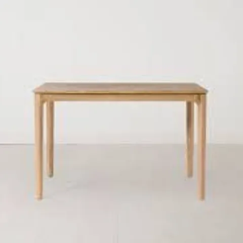 BOXED SWYFT 6-8 SEATER EXTENDING DINING TABLE 01 - OAK (2 BOXES)