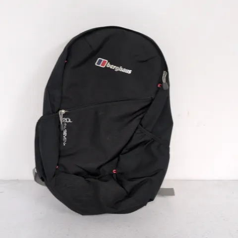 BERGHAUS 20L 24/SEVEN BLACK BACKPACK
