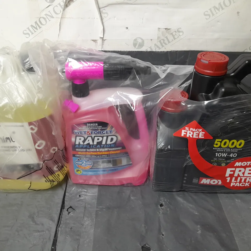 3 X ASSORTED LIQUIDS TO INCLUDE MOTOR OIL, OUTDOOR CLEANER, WASHING UP LIQUID - COLLECTION ONLY