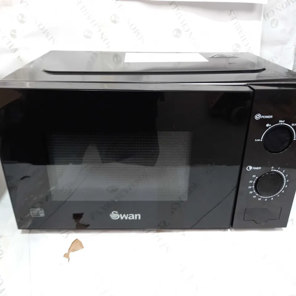 SWAN 700W MANUAL MICROWAVE RRP £67.99