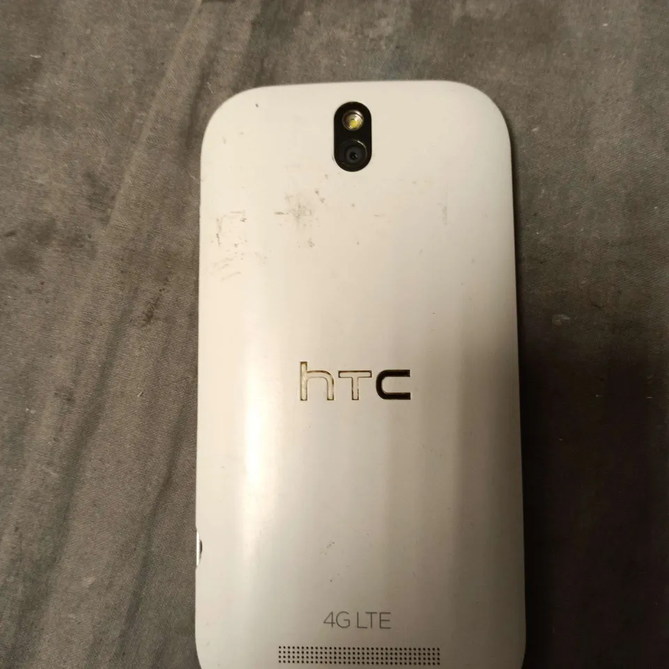 HTC SMARTPHONE WITH BEATS AUDIO – WHITE, 4G LTE
