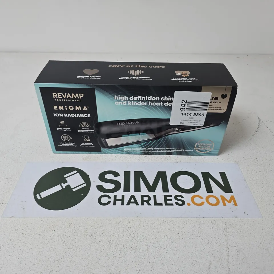 BOXED REVAMP PROFESSIONAL ENIGMA ION RADIANCE CERAMIC STRAIGHTENER ST-3000-GB