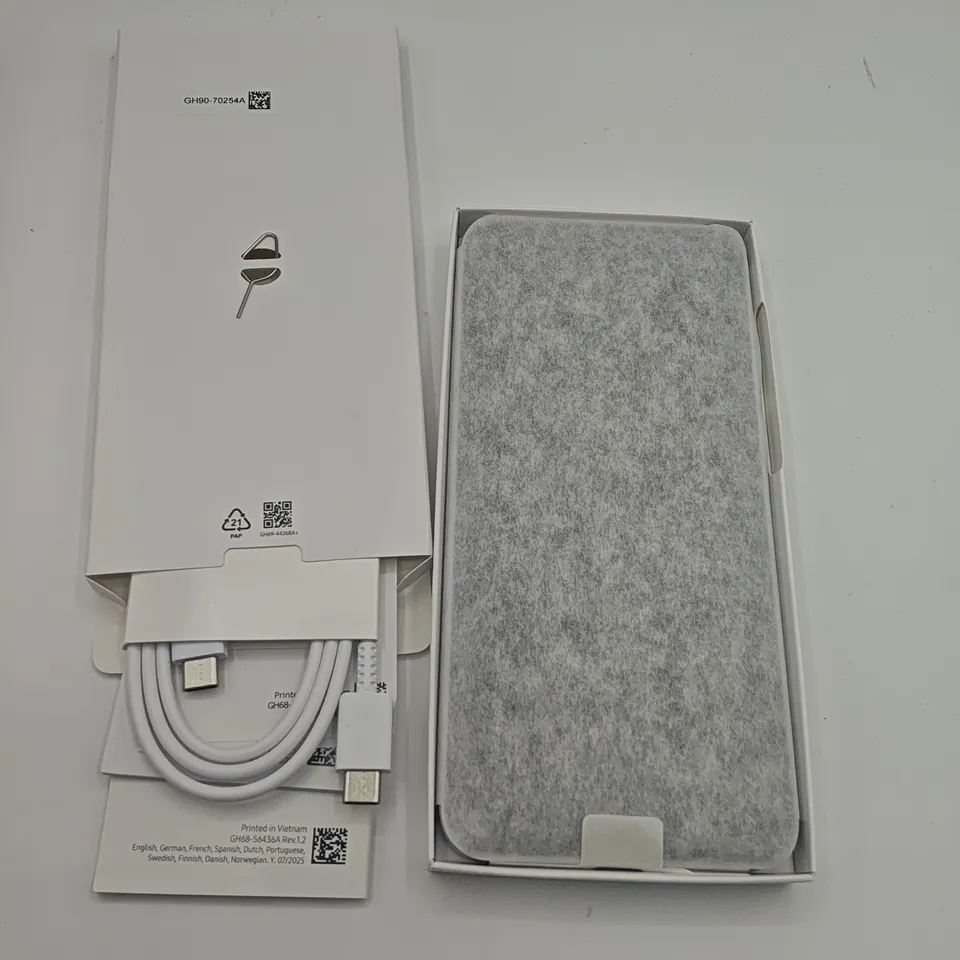 BOXED SAMSUNG GALAXY A16 4/128GB IN GRAY - SM-A165F