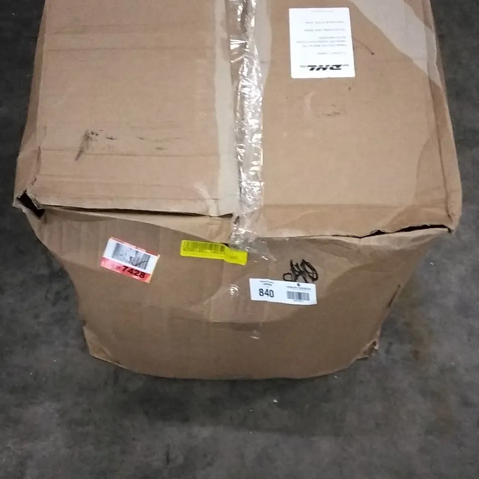 BOXED ICON GLENYS CLASSIC VELVET BEAN BAG CHAIR UPHOLSTERED GREEN (1 BOX)