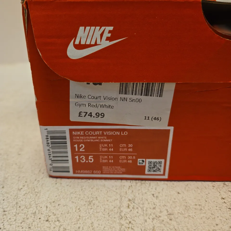 BOXED PAIR OF NIKE COURT VISION LO GYM RED/WHITE – UK SIZE 11