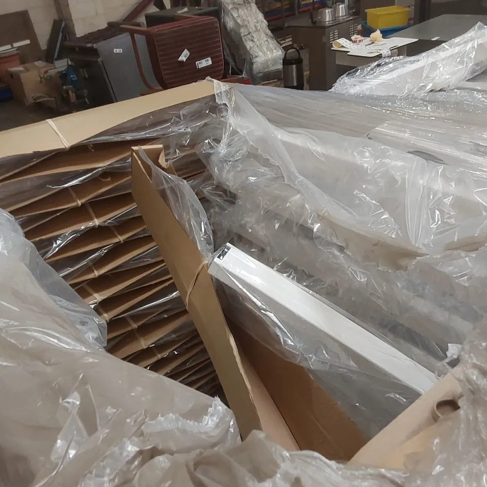 PALLET CONTAINING APPROXIMATELY 24 BRAND NEW INDIVIDUALLY PACKED CB BENCH 1200 END LEGS