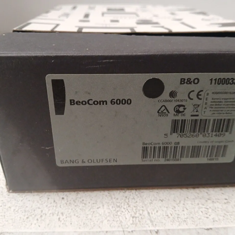 BANG & OLUFSEN BEOCOM 6000 CHARGER