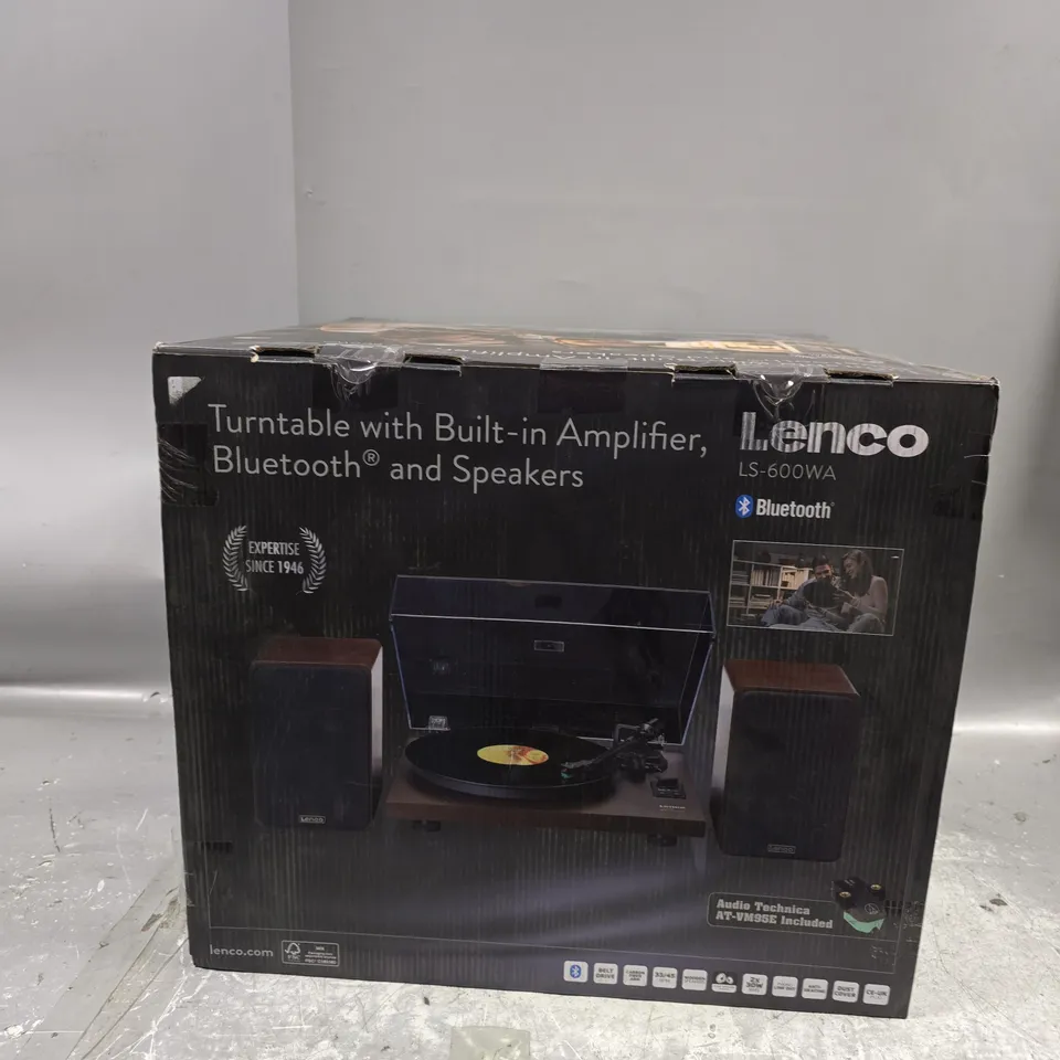 BOXED LENCO LS-600WA TURNTABLE WITH BUILT IN AMPLIFIER 
