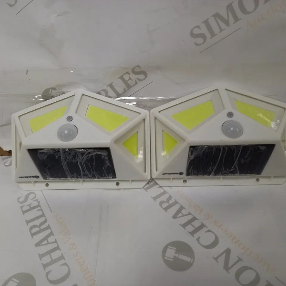 BUILDCRAFT SET OF 2 400 LUMENS SOLAR SECURITY LIGHTS