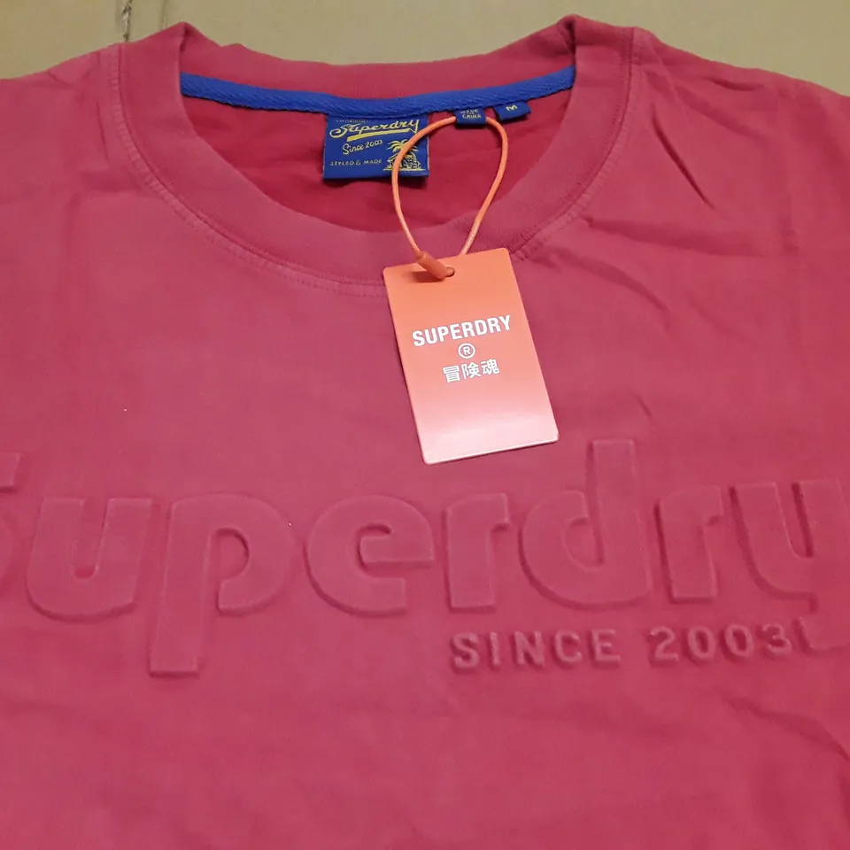 SUPERDRY RED TSHIRT - M
