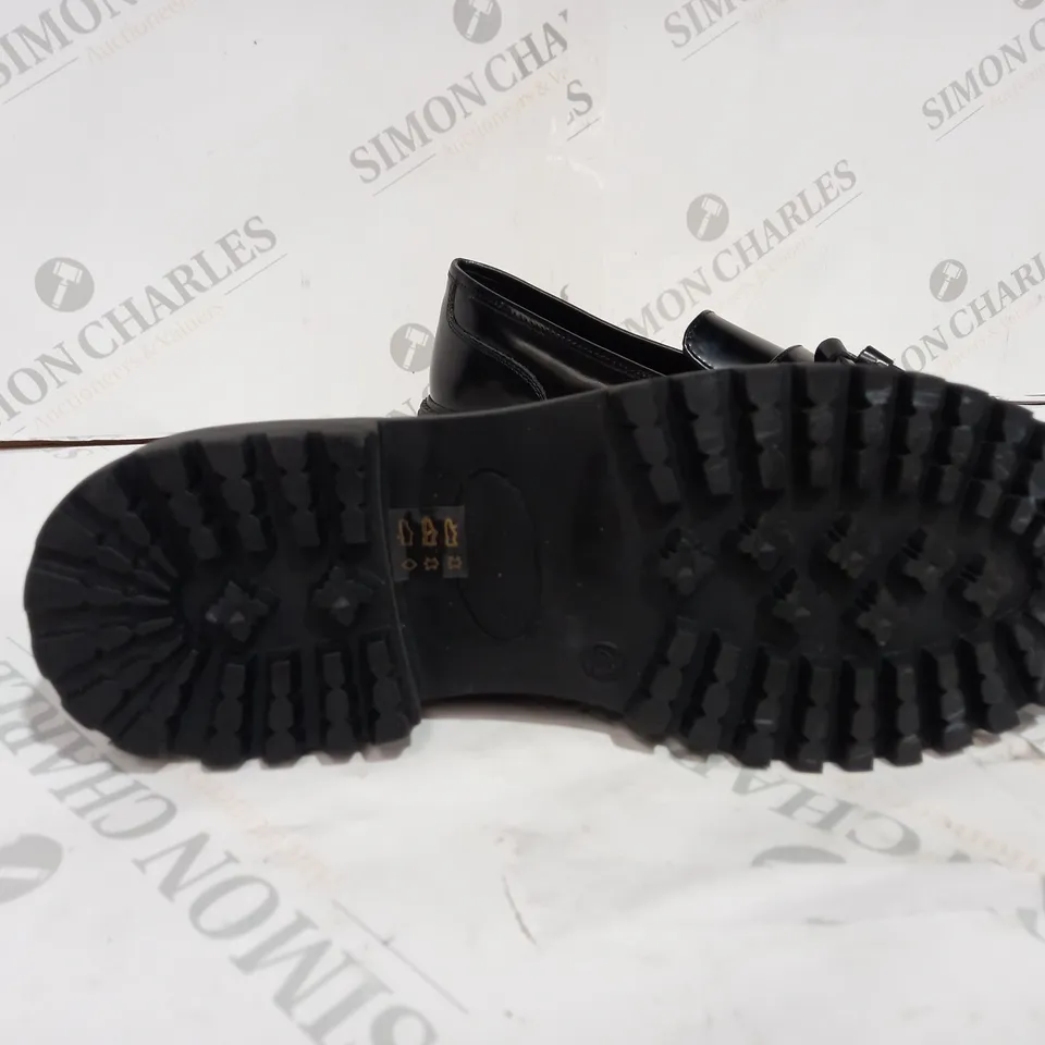 JONES BOOTMAKER LOVE CHUNKY LEATHER LOAFERS TASSEL SHOES - SIZE UK 7.5