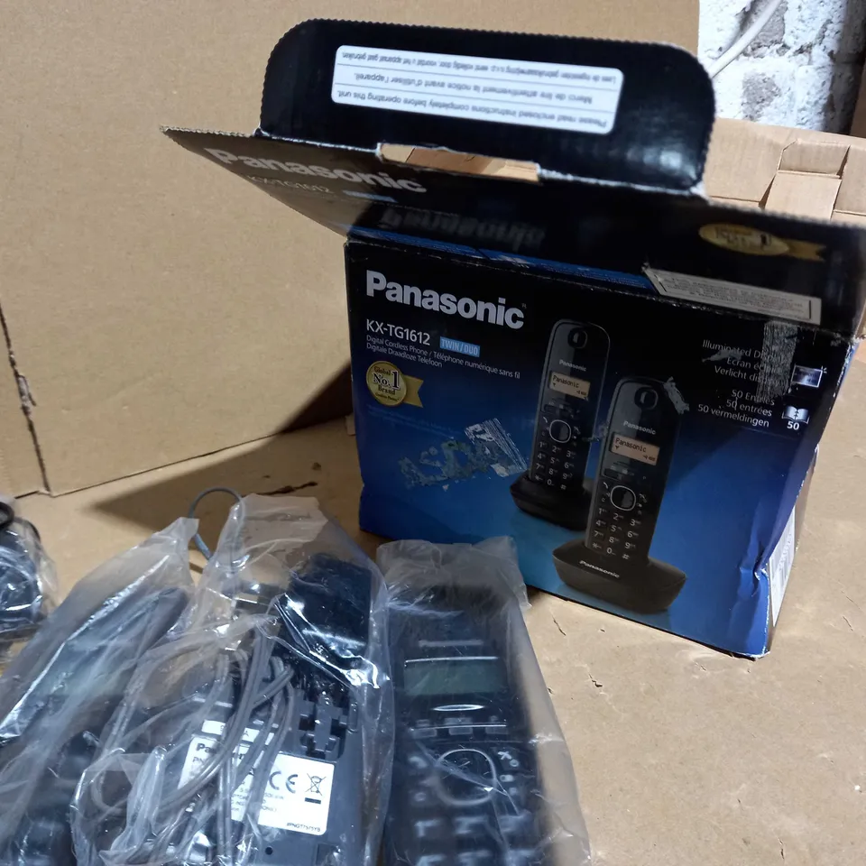 BOXED PANASONIC TWIN DIGITAL CORDLESS PHONE