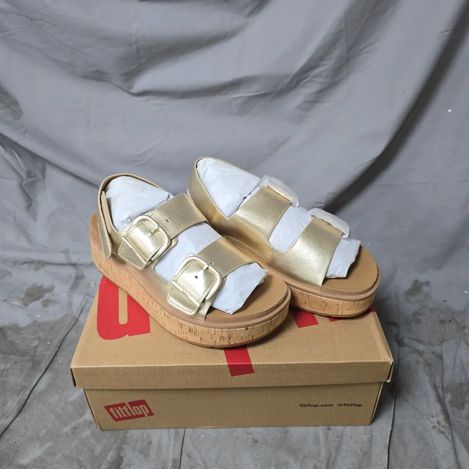 FITFLOP GOLD METALLIC BUCKLE SANDALS – WOMEN'S SIZE 6