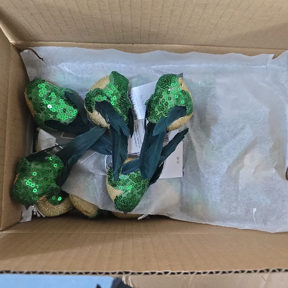 GISELA GRAHAM LONDON GREEN SEQUIN BIRD DECORATION (CLIP ON) BOX OF 24PCS