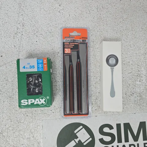 APPROXIMATELY 10 ASSORTED HOUSEHOLD ITEMS TO INCLUDE COLD CHISEL SET, METAL SPOON, ETC