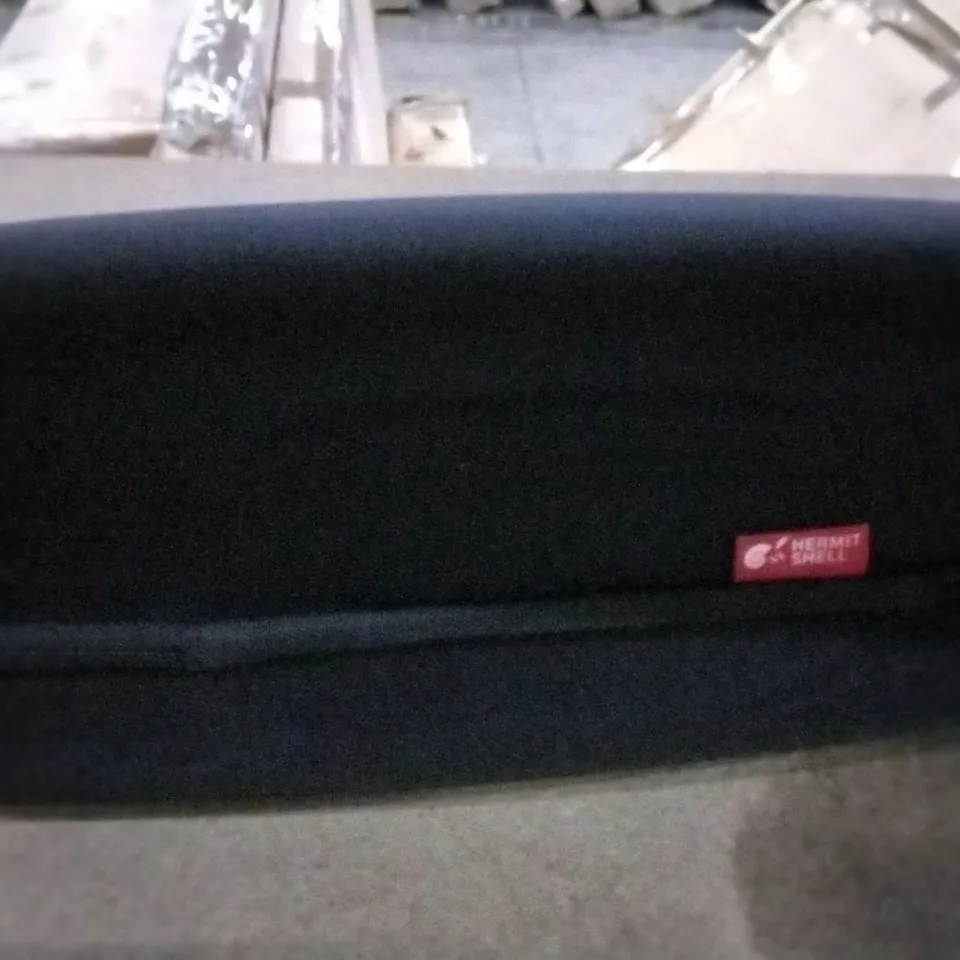 HERMIT SHELL REINFORCED BAG