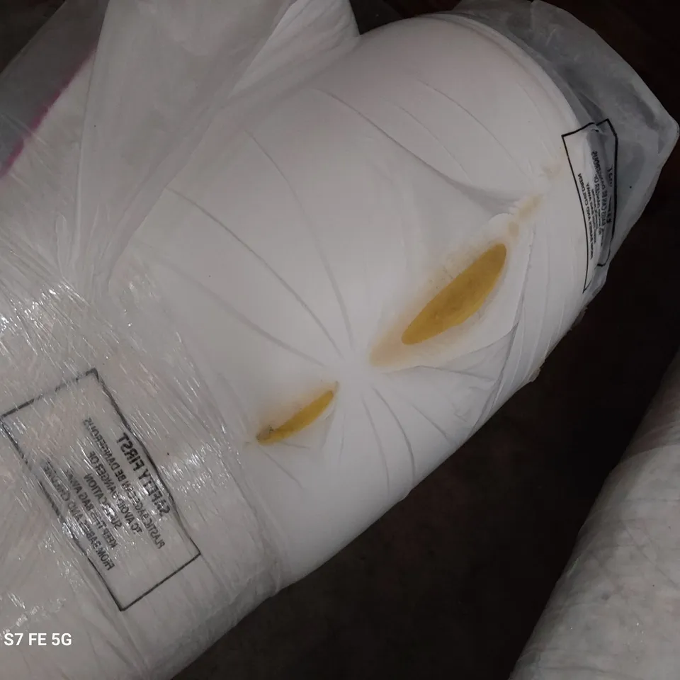 BAGGED & ROLLED 4'6" DOUBLE MEMORY FOAM MATTRESS 