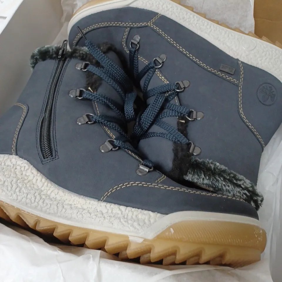 BOXED RIEKER WATER RESISTANT WARM HIKER BOOTS, NAVY - SIZE 7.5