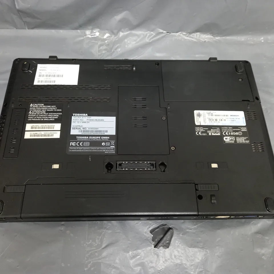 TOSHIBA TECRA A11 15 INCH I3 M 380 2.53GHZ