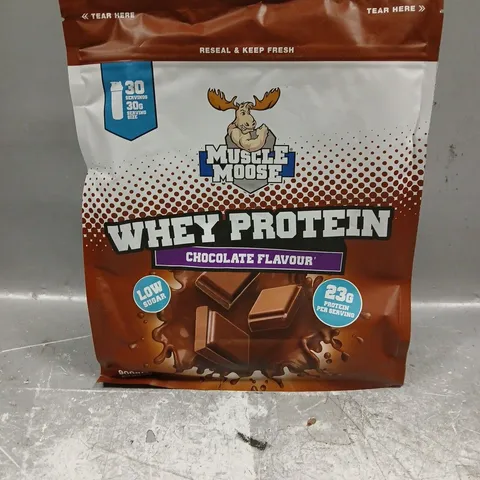 SEALED MUSCLE MOOSE WHEY PROTEIN POWDER IN CHOCOLATE FLAVOUR 900G