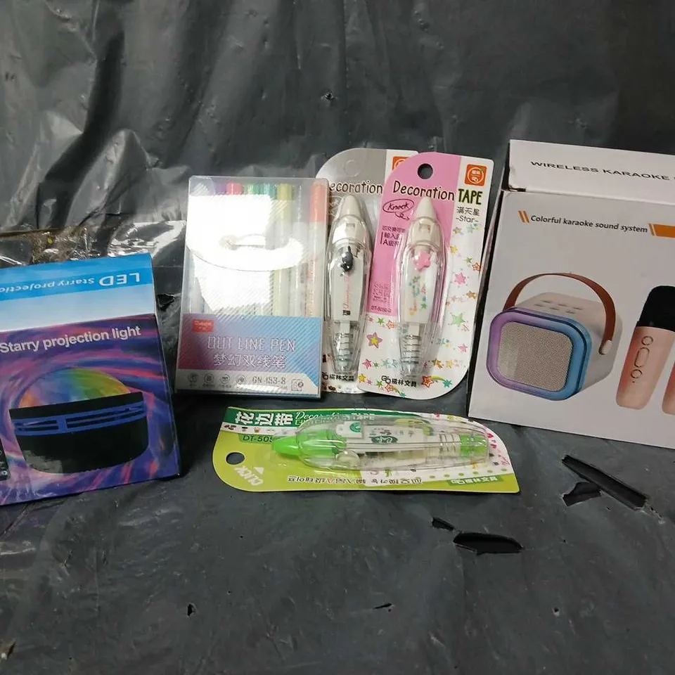 APPROXIMATELY 20 ASSORTED HOUSEHOLD ITEMS TO INCLUDE WIRELESS KARAOKE SPEAKER, DECORATION TAPE, LED Q6 MAGIC LIGHT BALL, ETC