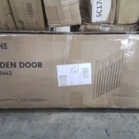 BOXED DARPHE WOODEN DOOR