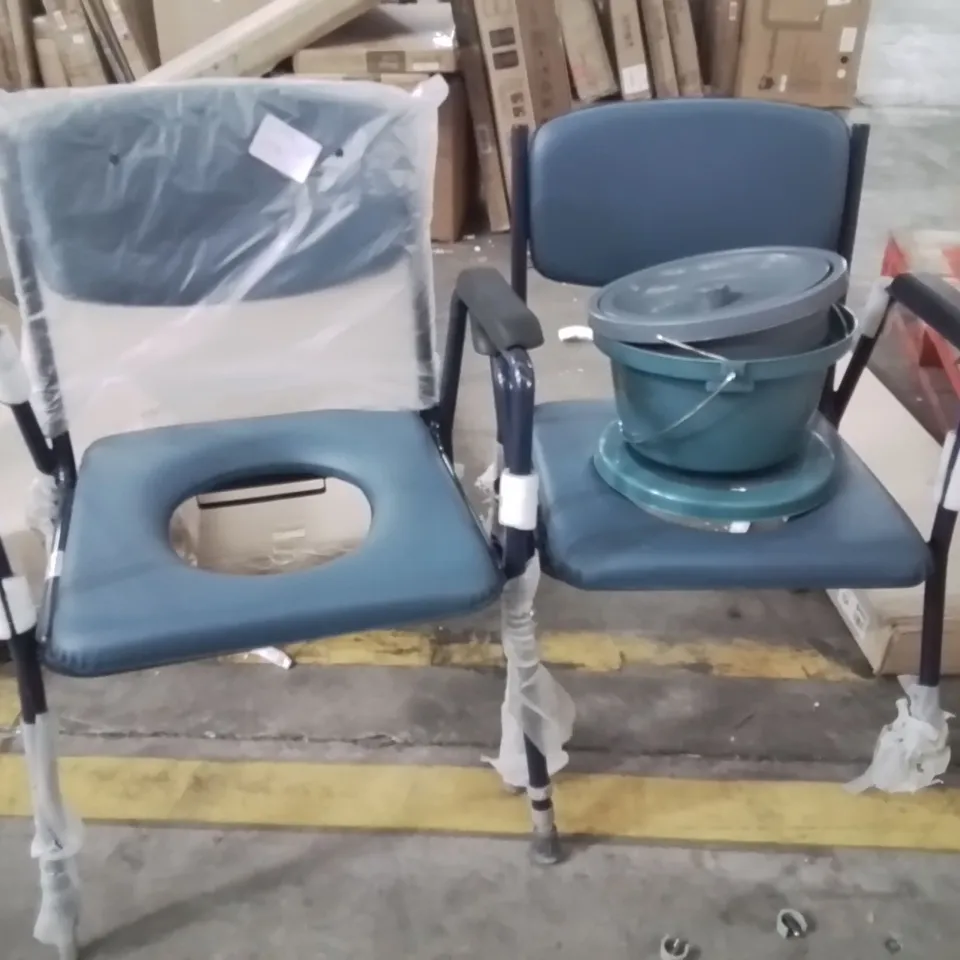 PALLET TO CONTAIN X2 COMMODES AND 11 ZIMMERFRAMES 