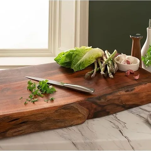 BRAND NEW BOXED HOMES DIRECT 365 LIVE EDGE JAMES MARTIN STYLE CHOPPING BOARD, NATURAL - SMALL 
