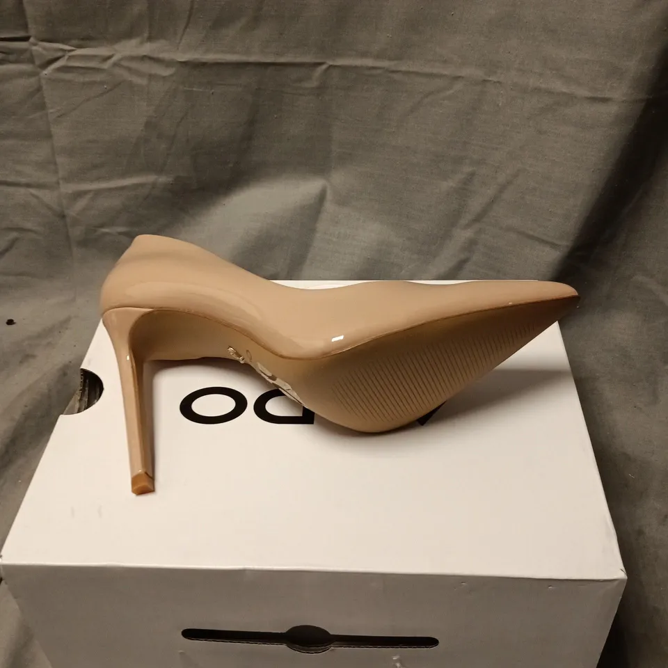 ALDO NUDE PATENT LEATHER HIGH HEEL SHOES – POINTED TOE, STILETTO SIZE 5 BOXED
